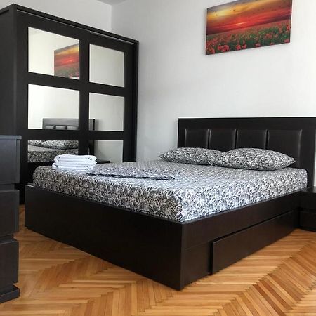 Studio Central Doamnei Bukarest Eksteriør billede