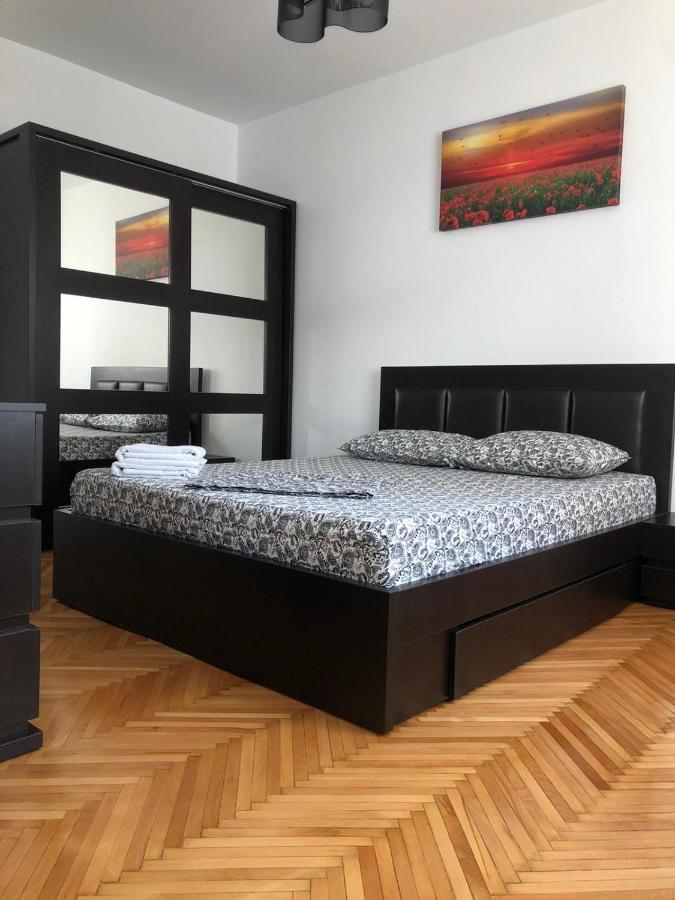Studio Central Doamnei Bukarest Eksteriør billede